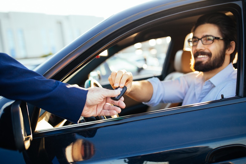 NOLEGGIO AUTO A LUNGO TERMINE